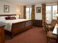 Arizona Inn Hotels in Tucson