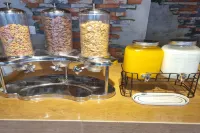 Hotel Cielo - breakfast