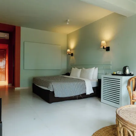Resthouse Collective Salthouse Weligama Отели рядом с достопримечательностью «Река Полватта»