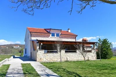 Villa Manuela Hotel di 