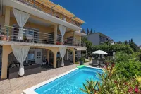 Apartments Novoselic - Pool