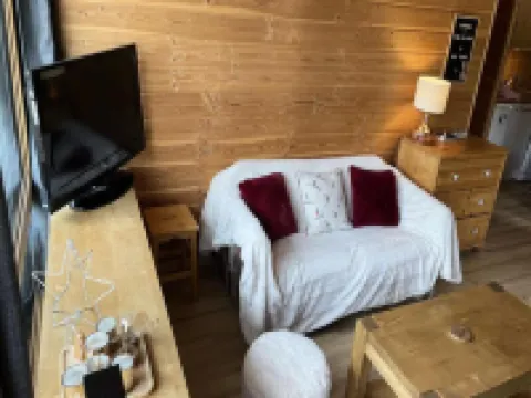 Apartment in Vars Risoul with Ski-in/Ski-Out