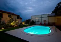 House Miho - Pools