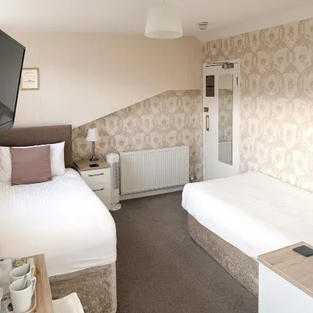 The Raincliffe Hotel