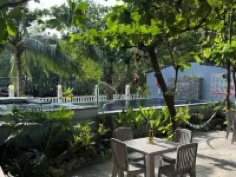 Kawan Beach House and Sanctuary Hoteles en Lian