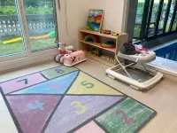 Miryang Tutuin Familia Kids Pool Villa - Kitchen