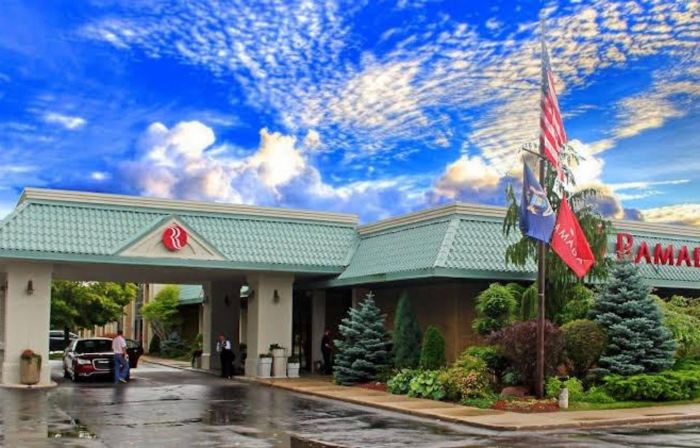 Ramada by Wyndham Alpena Hotel & Conference Center