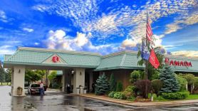 Ramada by Wyndham Alpena Hotel & Conference Center