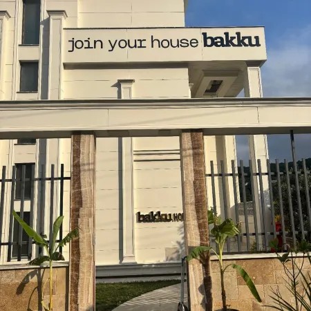 Bakku House