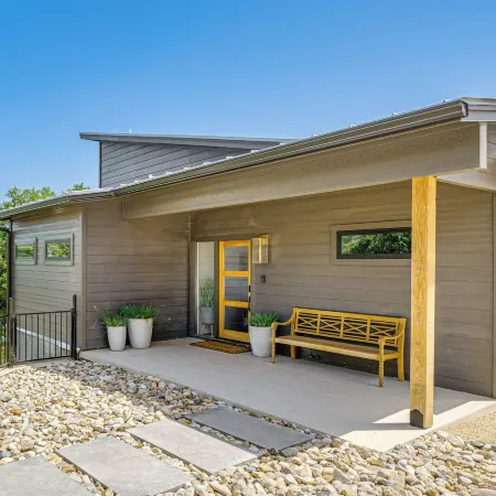 Waterfront Getaway on Lake Buchanan w/ Fire Pit!