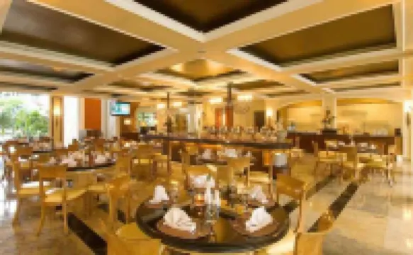 Yasmin Resort & Conference Hotel