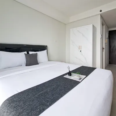 Restful Studio For 2 Pax At Daan Mogot City Apartment Hotel berhampiran Stesen Kalideres