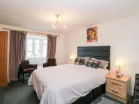 2 Carr Farm Close - Wifi