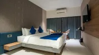 The Blues Hotel Golden Glory, Rajkot - 2-Star