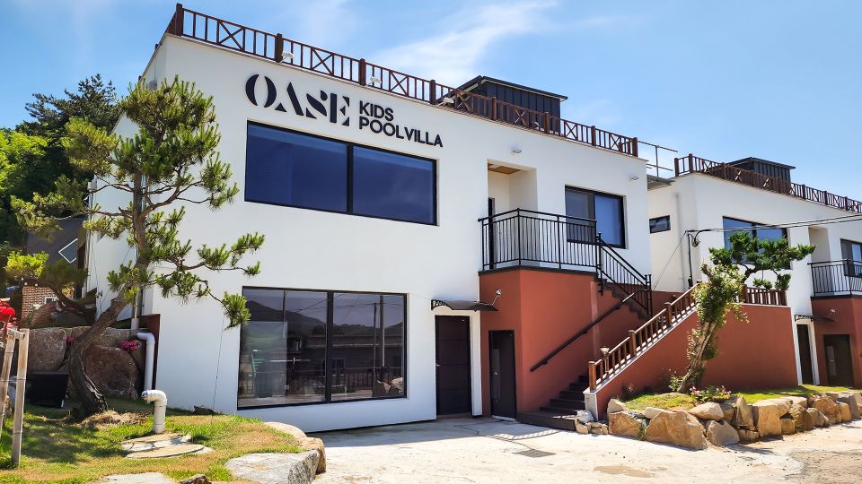 Miryang Oase Kids Pool Villa