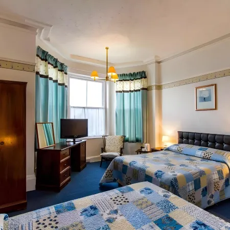 The Carlton Hotel