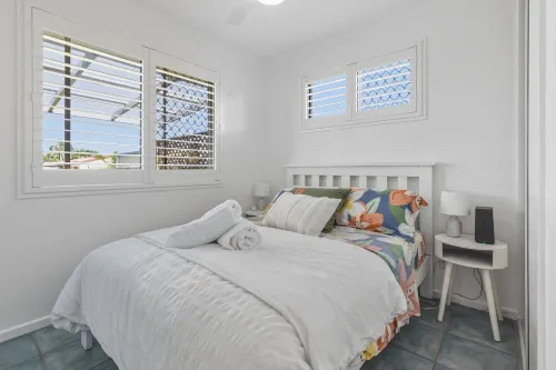 Bright 3-bed Retreat Near Beaches