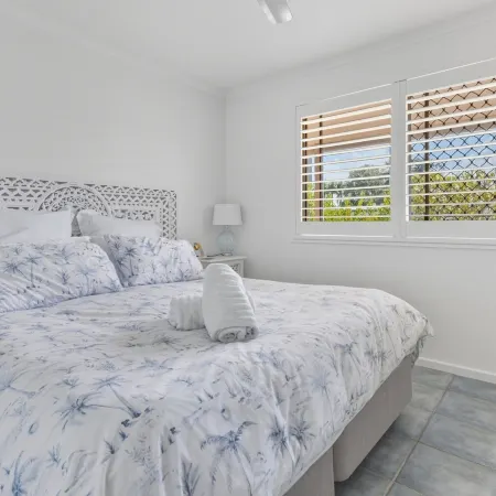 Bright 3-bed Retreat Near Beaches