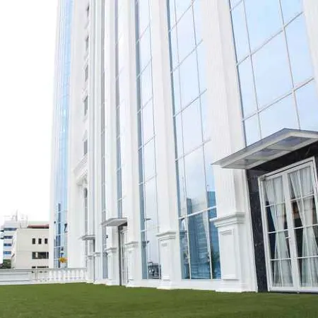 Adimulia Hotel Medan Отели рядом с достопримечательностью «Тамрин Плаза»