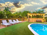 Aruba Villa Mini Golf Pool Fire Pit Hotels in Ojus