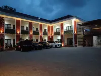 Nirvana House (Guest House Syari'ah) Hotel a Sidorejo