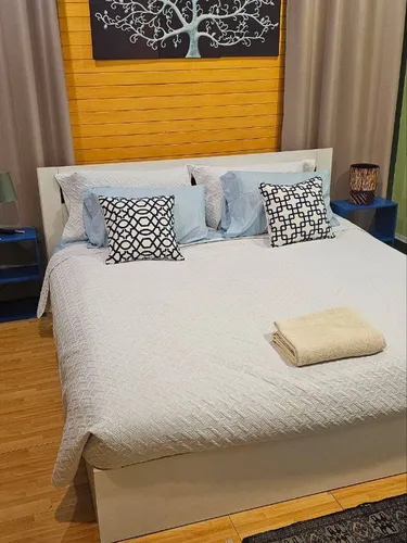 รูปภาพของFriendly, artsy private rooms near mountains