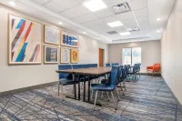 Holiday Inn Express & Suites Phenix City - FT. Benning by IHG