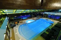 Maiden Water Resort - Pools