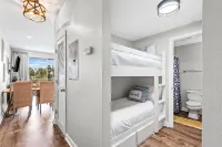 The Salty Dog on 30a: Modern Updates, 1 Minute to the Beach! - Ocean View