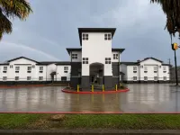 Super 8 by Wyndham Brenham TX