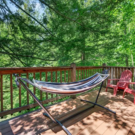 26 Bearfoot Landing 2 Bedroom Cabin by RedAwning