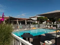 Ibis Styles Lyon Bron Eurexpo - piscine