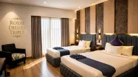 Hotel Crown Park Ltd โรงแรมใน