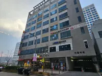 Hotel Yaja Wirye - Jacuzzi