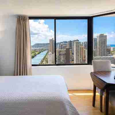 Rare Unique Corner Unit 180 degree Ocean Canal View-34th Floor with Full Kitchen Rooms