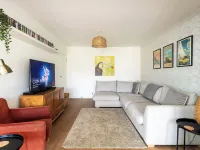 Beach Retreat with Parking Near the Sea Ξενοδοχεία στην πόλη Γουιθστέιμπλ