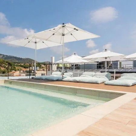 Neptuno Apartments