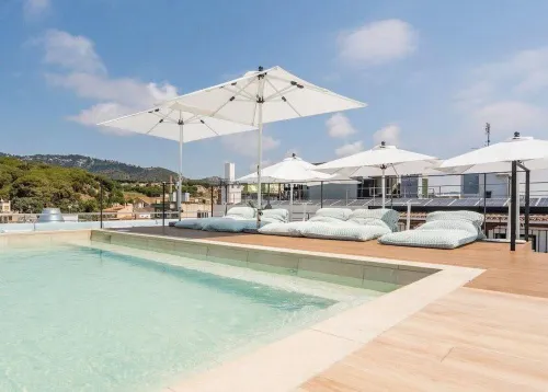 Neptuno Apartments