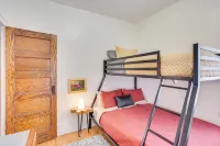 Cozy Minneapolis Retreat: Walk to Shops & Eats - 2 stelle