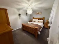 Luxury Home Stay With Privacy and Pet Friendly - 2-Star