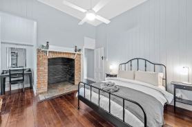 The Fireplace! 1 Bed/1 Bath/1 Car ~ New Farm
