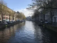 Amsterdam 4 Holiday GuestRooms - Bed and Breakfasts