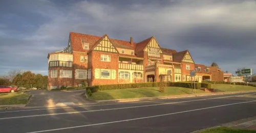 Wallacia Hotel - Mountain view