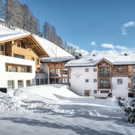Hotel la Fradora - Dolomites Hotel