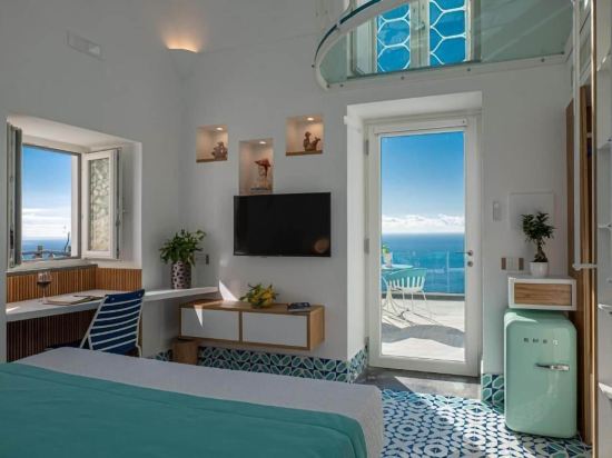 Petrea Lifestyle Suites