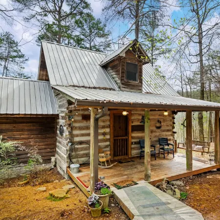 1800's Original Cozy Romantic Cabin For 2 Or The Family