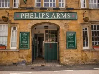 Phelips Arms - homestay