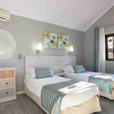Ona Las Brisas Rooms