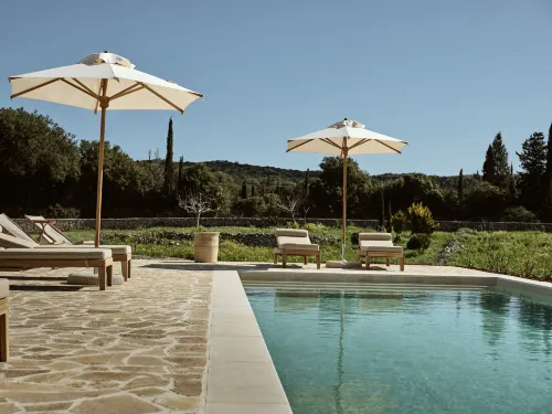 Alkis Farm AND Residence - 4 estrellas