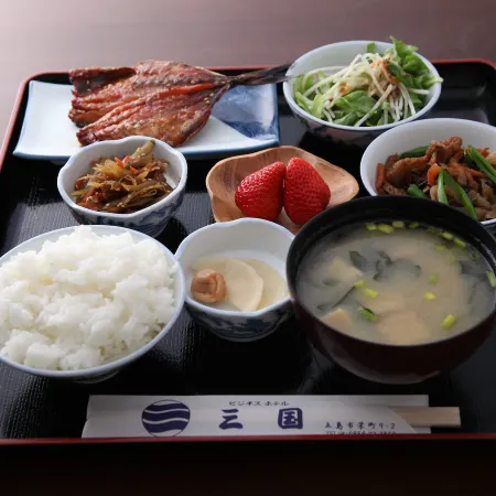 Business Hotel Mikuni (Goto)